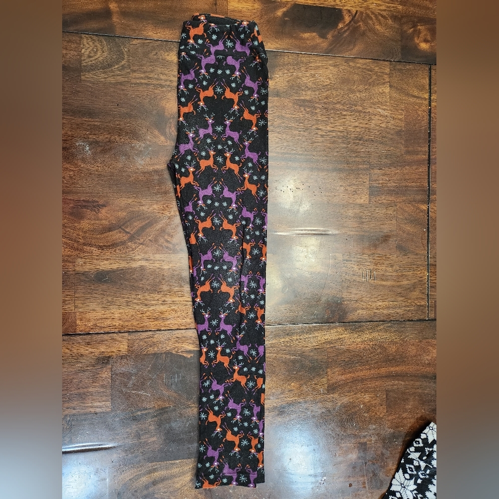 Lularoe Christmas leggings